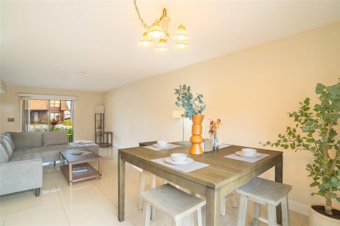 Adosado en venta en Lakeland, Florida, 4 dormitorios, 160.72 m2 № 2095413 - foto 5