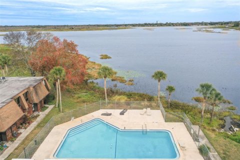 Adosado en venta en Lakeland, Florida, 4 dormitorios, 160.72 m2 № 2095413 - foto 22