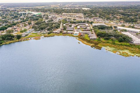 Adosado en venta en Lakeland, Florida, 4 dormitorios, 160.72 m2 № 2095413 - foto 26