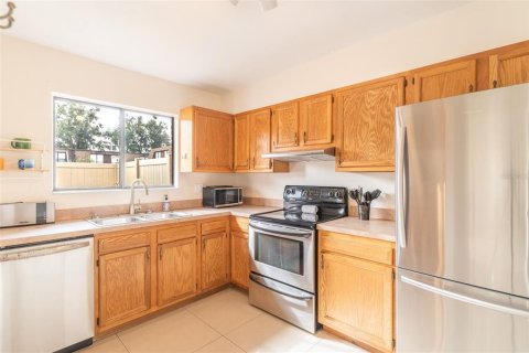 Adosado en venta en Lakeland, Florida, 4 dormitorios, 160.72 m2 № 2095413 - foto 7
