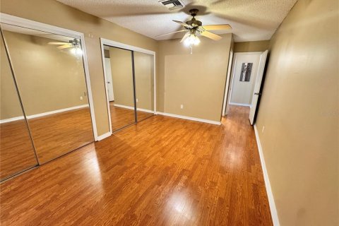 Villa ou maison à louer à Lady Lake, Floride: 2 chambres, 99.87 m2 № 2100041 - photo 12