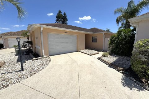 Villa ou maison à Lady Lake, Floride 2 chambres, 99.87 m2 № 2100041