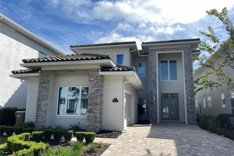 House in Kissimmee, Florida 6 bedrooms, 487.74 sq.m. № 1133442 - photo 1