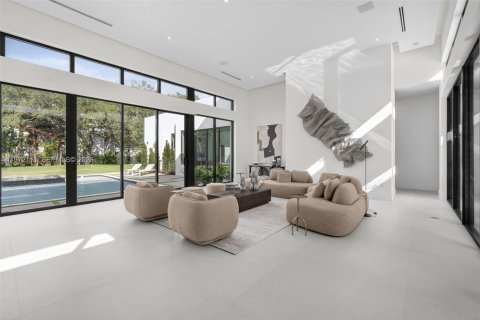 Купить виллу или дом в Майами, Флорида 5 спален, 470.36м2, № 2036420 - фото 4