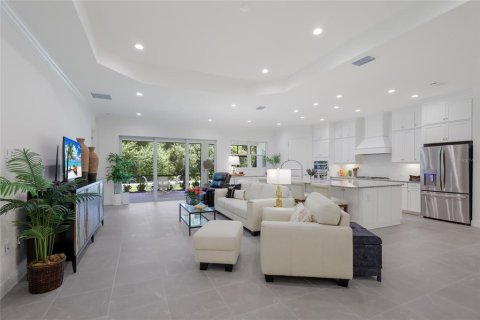 Villa ou maison à vendre à Sarasota, Floride: 3 chambres, 266.44 m2 № 2149875 - photo 6