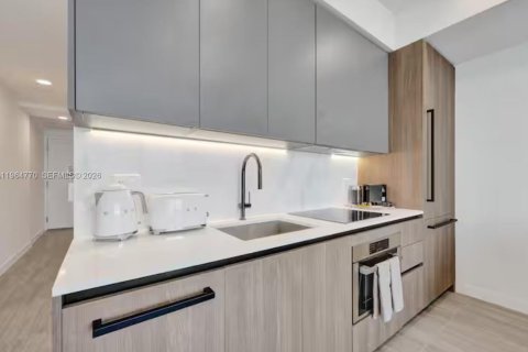 Copropriété à louer à Miami Beach, Floride: 1 chambre, 43.2 m2 № 2026441 - photo 5