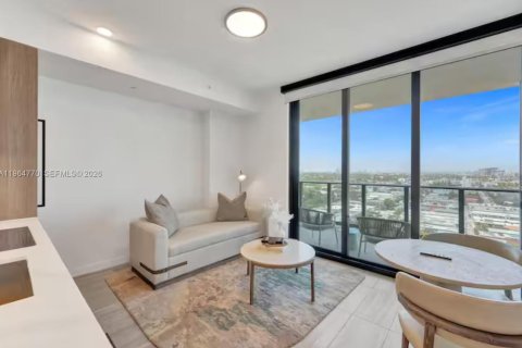 Condo à Miami Beach, Floride, 1 chambre  № 2026441