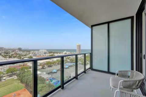 Copropriété à louer à Miami Beach, Floride: 1 chambre, 43.2 m2 № 2026441 - photo 3