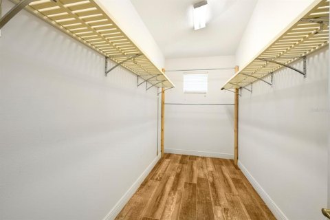 Купить виллу или дом в Маунт-Дора, Флорида 11 комнат, 212.37м2, № 2147488 - фото 28