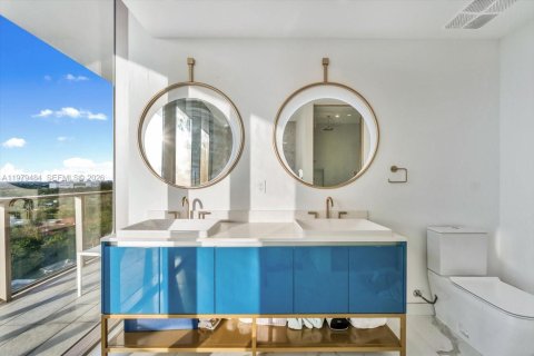 Copropriété à louer à Miami, Floride: 3 chambres, 152.92 m2 № 2046084 - photo 11