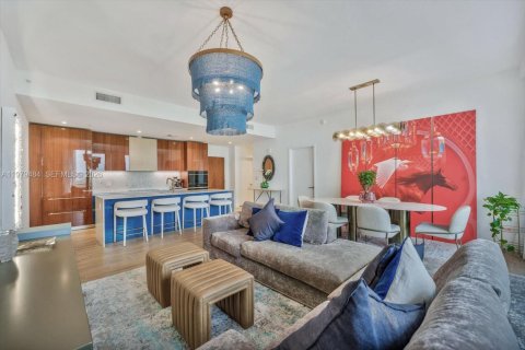 Condo à Miami, Floride, 3 chambres  № 2046084
