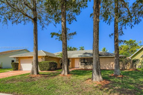 Купить виллу или дом в Лодерхилл, Флорида 4 комнаты, 183.95м2, № 1924405 - фото 3