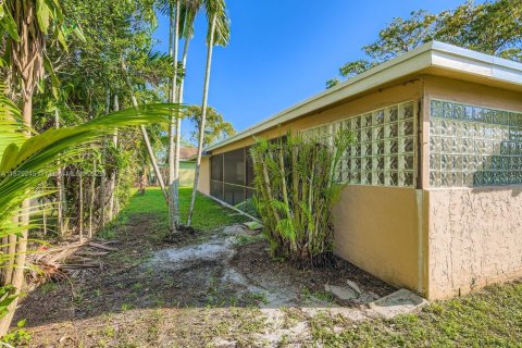 Купить виллу или дом в Лодерхилл, Флорида 4 комнаты, 183.95м2, № 1924405 - фото 27