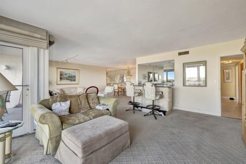 Copropriété à vendre à Pompano Beach, Floride: 2 chambres, 159.33 m2 № 2181815 - photo 19