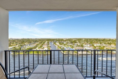 Copropriété à vendre à Pompano Beach, Floride: 2 chambres, 159.33 m2 № 2181815 - photo 28