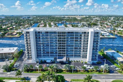 Condo à Pompano Beach, Floride, 2 chambres № 2181815