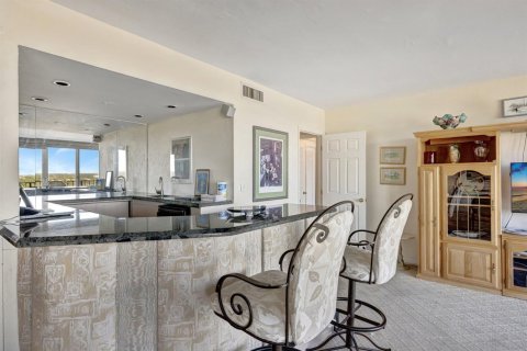 Copropriété à vendre à Pompano Beach, Floride: 2 chambres, 159.33 m2 № 2181815 - photo 21