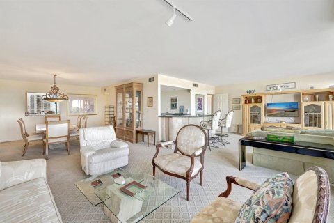 Copropriété à vendre à Pompano Beach, Floride: 2 chambres, 159.33 m2 № 2181815 - photo 14