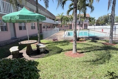 Immobilier commercial à vendre à Miramar, Floride № 2147343 - photo 3