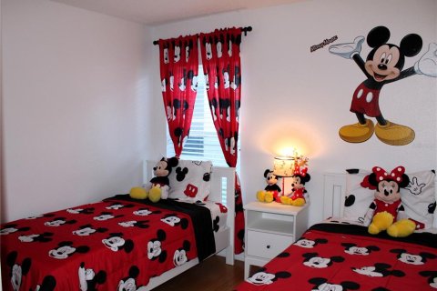 House in Kissimmee, Florida 4 bedrooms, 165.55 sq.m. № 2147876 - photo 28