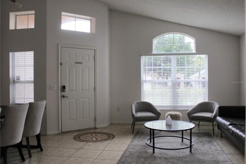 House in Kissimmee, Florida 4 bedrooms, 165.55 sq.m. № 2147876 - photo 9