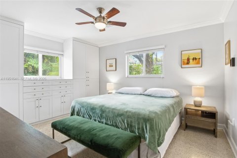 Купить виллу или дом в Корал-Гейблс, Флорида 4 спальни, 161.65м2, № 2005990 - фото 18