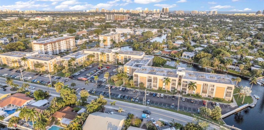 Condo in Oakland Park, Florida, 1 bedroom № 1179588