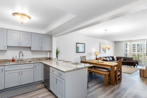 Condominio en alquiler en Clearwater, Florida, 2 dormitorios, 120.59 m2 № 1620548 - foto 10