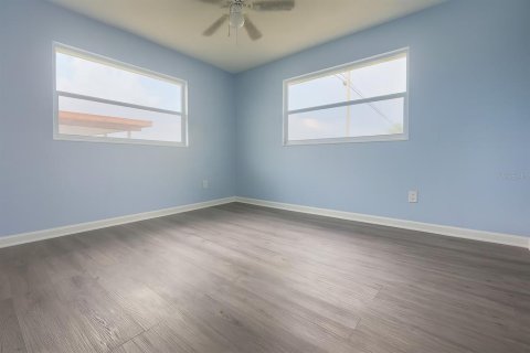 Casa en alquiler en Titusville, Florida, 3 dormitorios, 98.1 m2 № 1913790 - foto 10