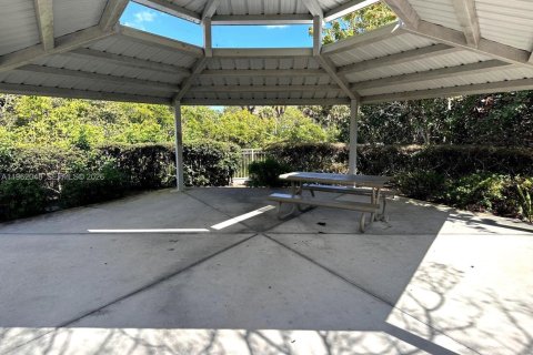 Casa en alquiler en Dania Beach, Florida, 2 dormitorios, 150.13 m2 № 2024802 - foto 15