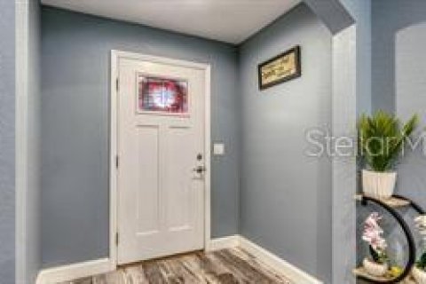 House in Auburndale, Florida 3 bedrooms, 150.13 sq.m. № 1808135 - photo 5