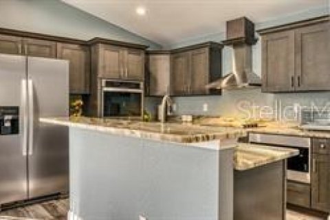 House in Auburndale, Florida 3 bedrooms, 150.13 sq.m. № 1808135 - photo 14