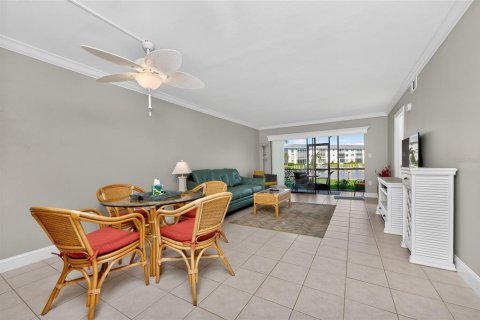 Condo in Punta Gorda, Florida, 2 bedrooms № 2105806 - photo 14