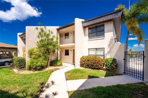 Condo in Punta Gorda, Florida, 2 bedrooms № 2105806 - photo 2