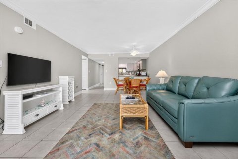 Condo in Punta Gorda, Florida, 2 bedrooms № 2105806 - photo 6
