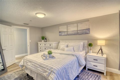 Casa en venta en Clearwater, Florida, 3 dormitorios, 136.75 m2 № 1911408 - foto 21