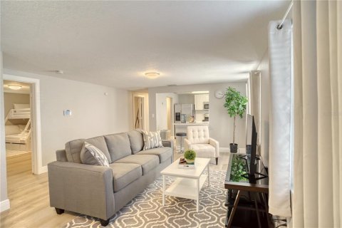 Casa en venta en Clearwater, Florida, 3 dormitorios, 136.75 m2 № 1911408 - foto 6