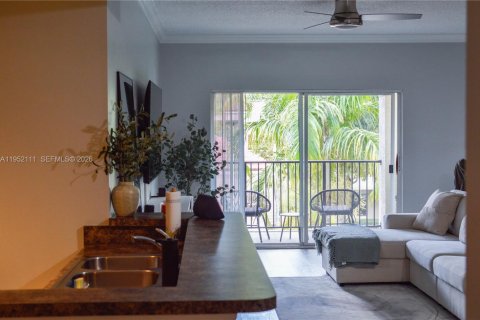 Купить кондоминиум в Корал-Спрингс, Флорида 2 спальни, 104.33м2, № 2006420 - фото 3