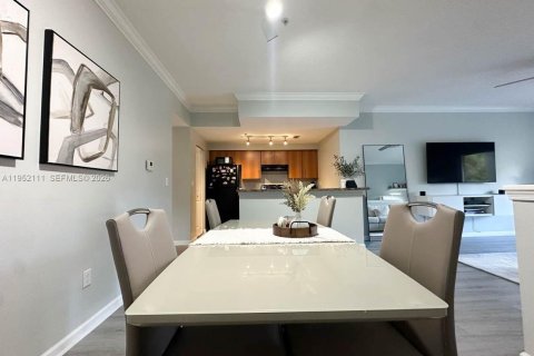 Купить кондоминиум в Корал-Спрингс, Флорида 2 спальни, 104.33м2, № 2006420 - фото 9