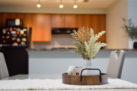 Condominio en Coral Springs, Florida, 2 dormitorios  № 2006420