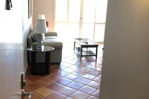 Condo à Aventura, Floride, 1 chambre  № 2051645