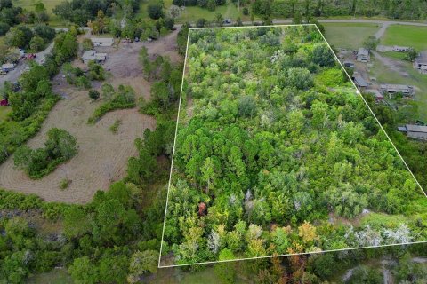 Land in Kissimmee, Florida № 2104431