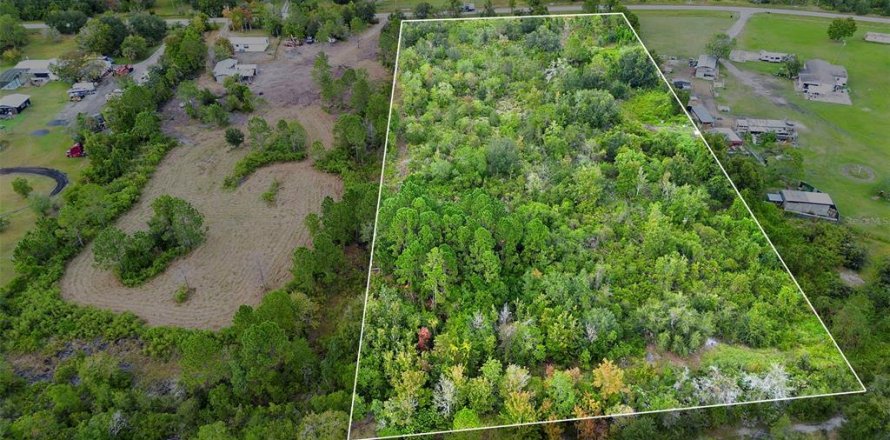 Land in Kissimmee, Florida № 2104431