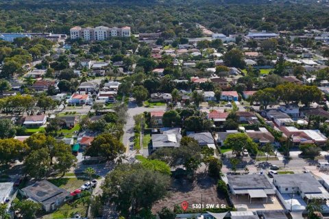 Terrain à vendre à Miami, Floride № 1992595 - photo 9