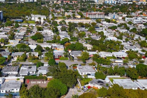 Terrain à vendre à Miami, Floride № 1992595 - photo 8