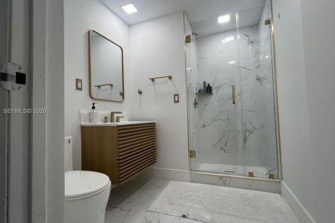 Casa en alquiler en Miami, Florida, 183.2 m2 № 2056690 - foto 5