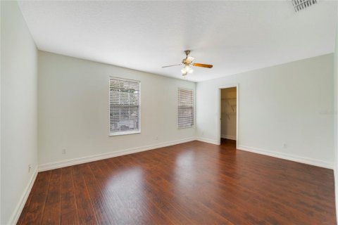 House in Orlando, Florida 6 bedrooms, 330.27 sq.m. № 1750933 - photo 20