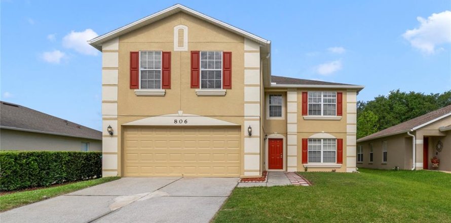 House in Orlando, Florida 6 bedrooms, 330.27 sq.m. № 1750933