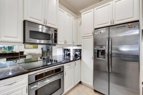 Townhouse in Delray Beach, Florida 3 bedrooms, 197.51 sq.m. № 2249973 - photo 16