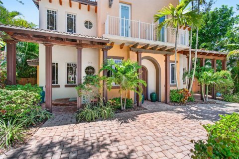Townhouse in Delray Beach, Florida 3 bedrooms, 197.51 sq.m. № 2249973 - photo 4